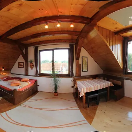 Casa Zollo Apartamento Sălişte